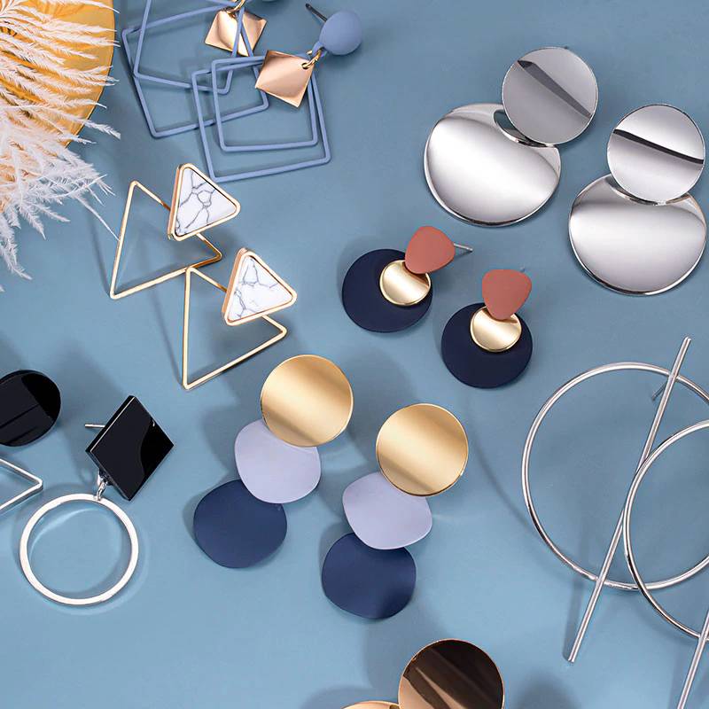 Женские серьги, корейские акриловые Висячие серьги для женщин, эффектные геометрические круглые золотые серьги, модные трендовые женские Украшения, 2021