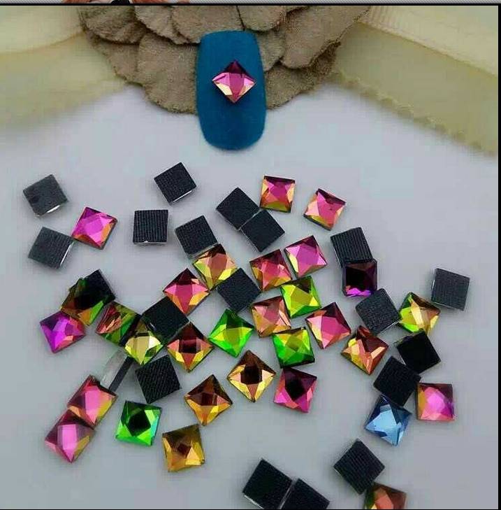 1 pack (50 шт.) ногтей стразами квадратную стекло специальной формы блестящие наклейки для ногтей алмаз ногтей украшения ногтей инструмент